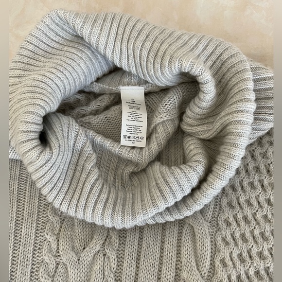 Lululemon poncho sweater - Picture 2 of 2